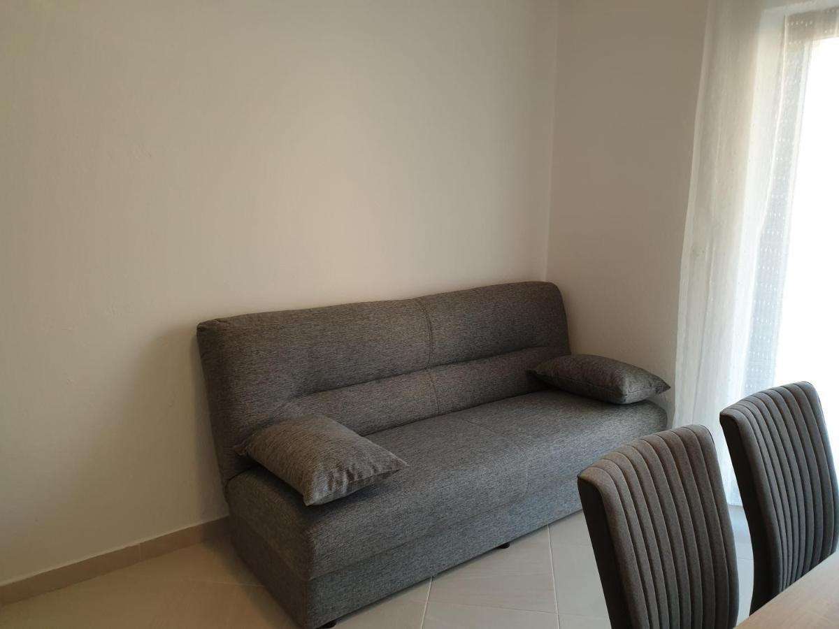 Apartments And Rooms With Parking Space Metajna, Pag - 4120 Exteriör bild